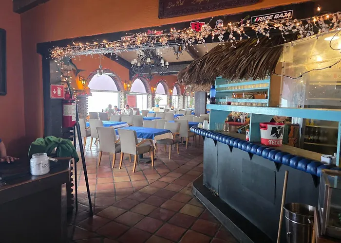 Dmytri'S Original La Fonda Restaurant & Hotel